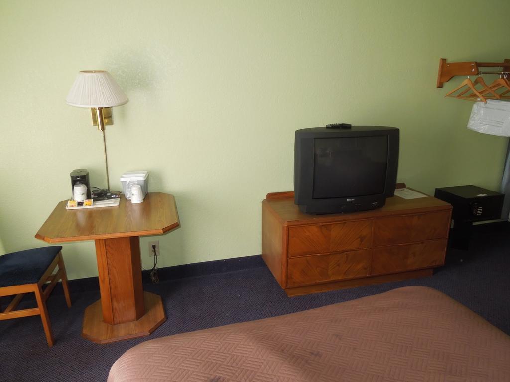 Travelodge - Cincinnati ชารอนวิลล์ ห้อง รูปภาพ